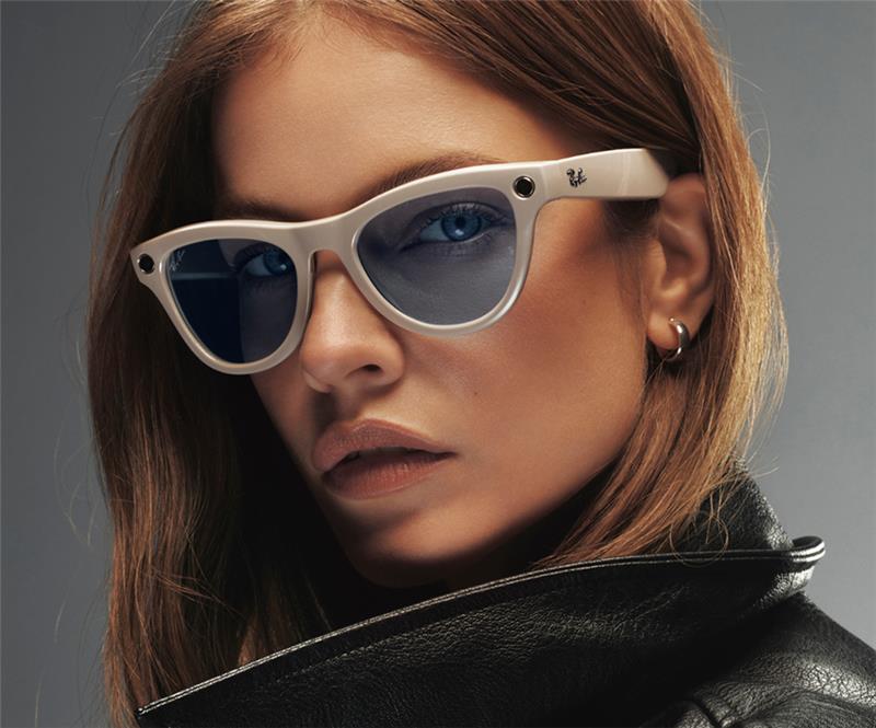 Ray-Ban | Meta Skyler Shiny Chalky Grey (Clear/Sapphire Transition)