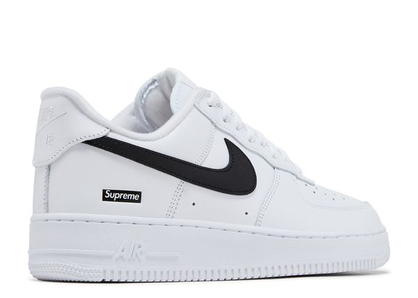 Nike Air Force 1 Low x Supreme (White/Black)