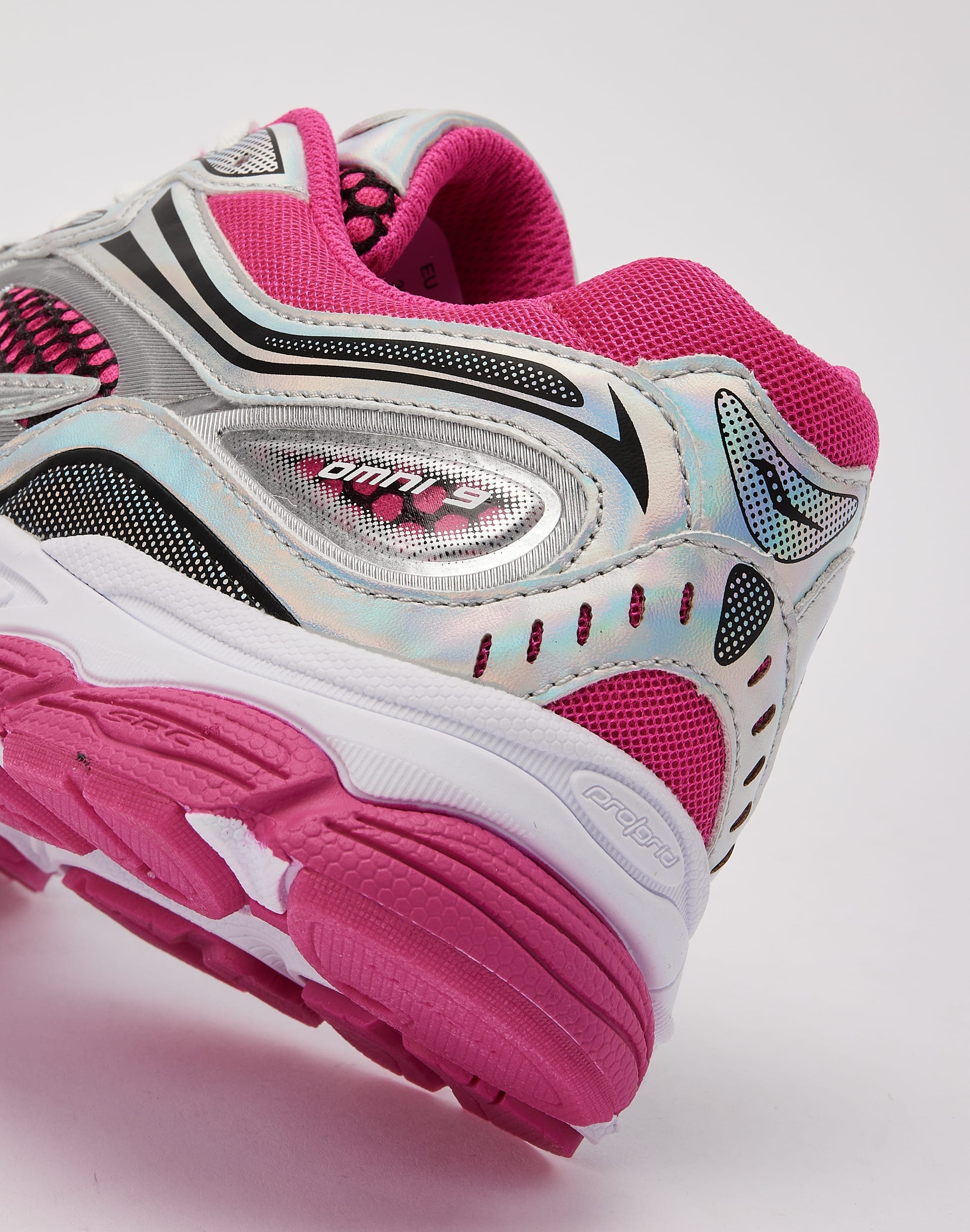 Saucony Omni-9 ‘Fuchsia Iridescent’ (Gradeschool)