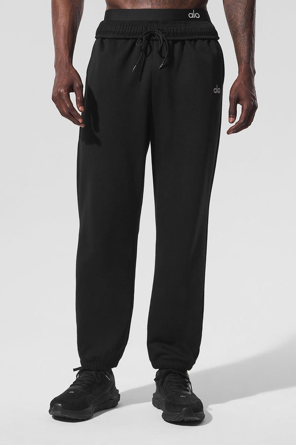 Alo Accolade Sweatsuit (Black)