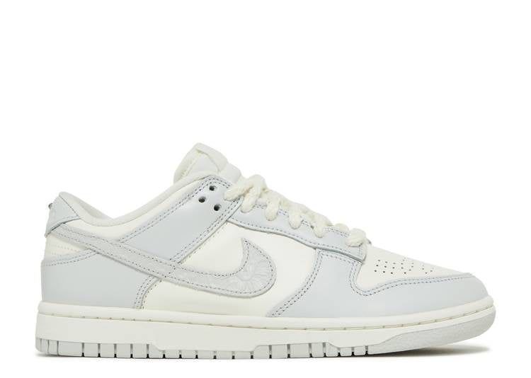 Nike Dunk Low 'Needlework' (Womens)